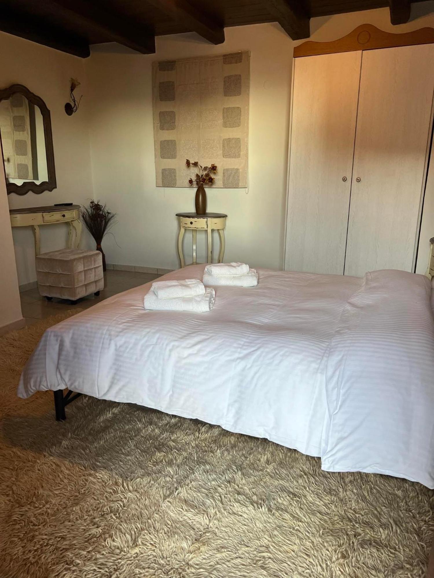 פאפיגקון Ikojenia Traditional Lodge מראה חיצוני תמונה